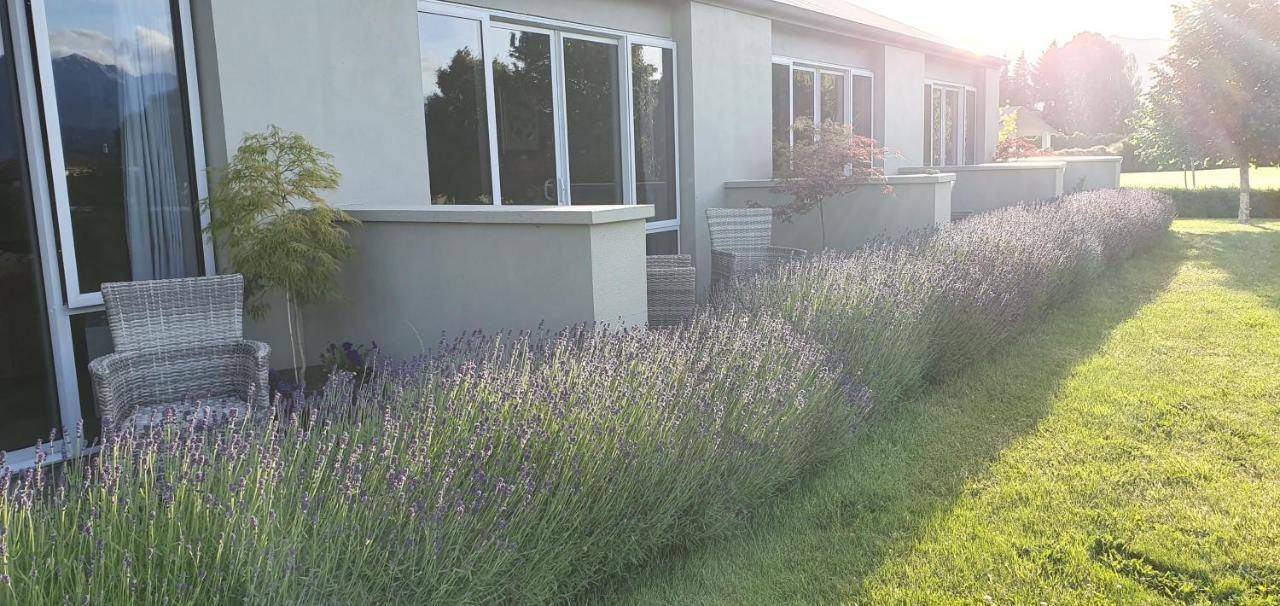 Dunluce Boutique B&B Te Anau Exterior foto