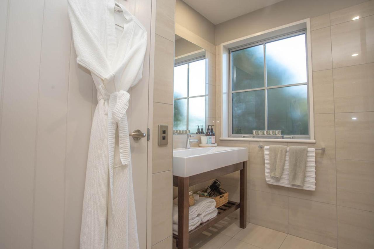 Dunluce Boutique B&B Te Anau Exterior foto